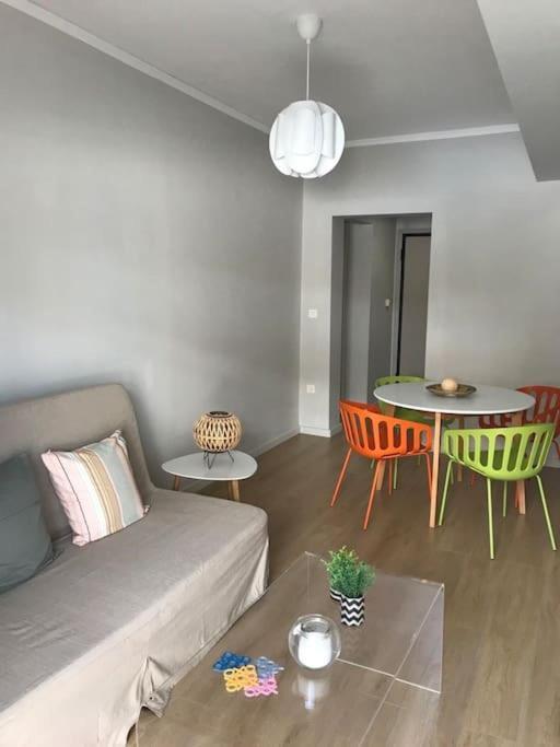 Kyparissia Cozy Flat - 5Mins Walking From Beachアパートメント エクステリア 写真